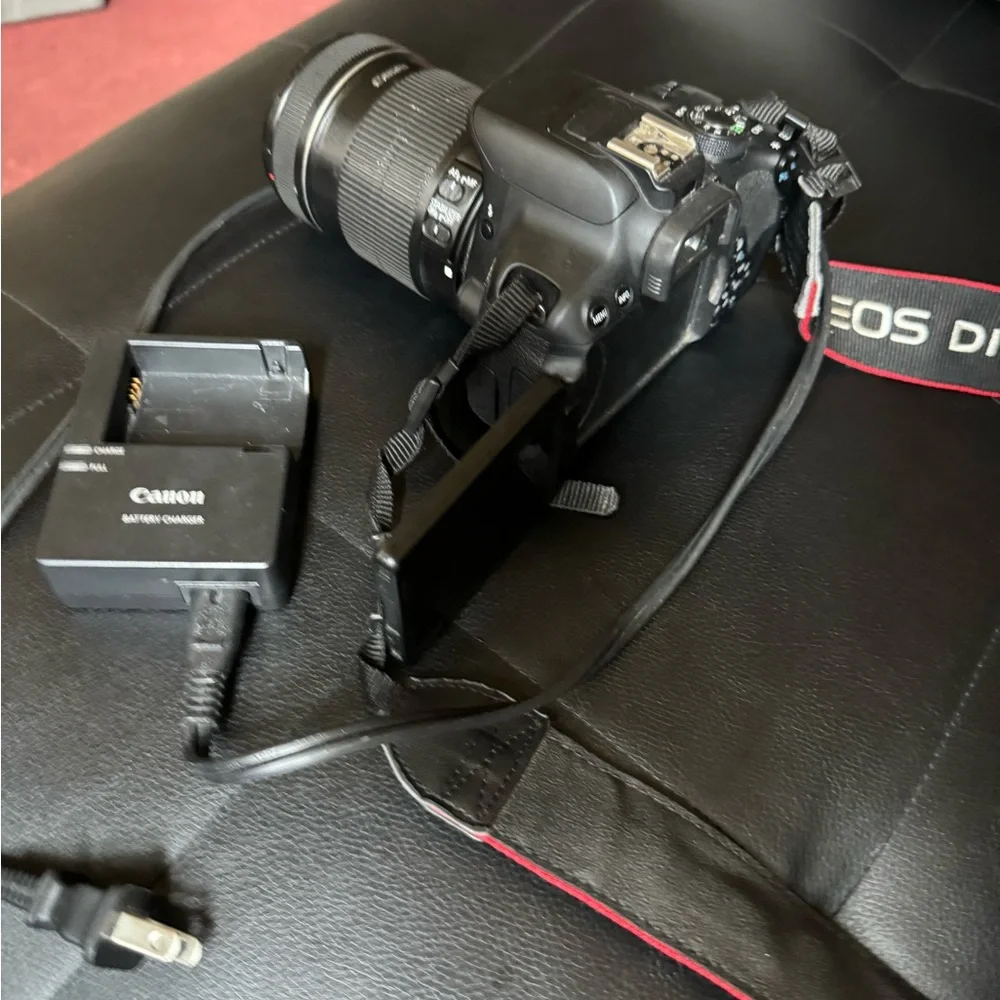 Cannon T5i with Lens